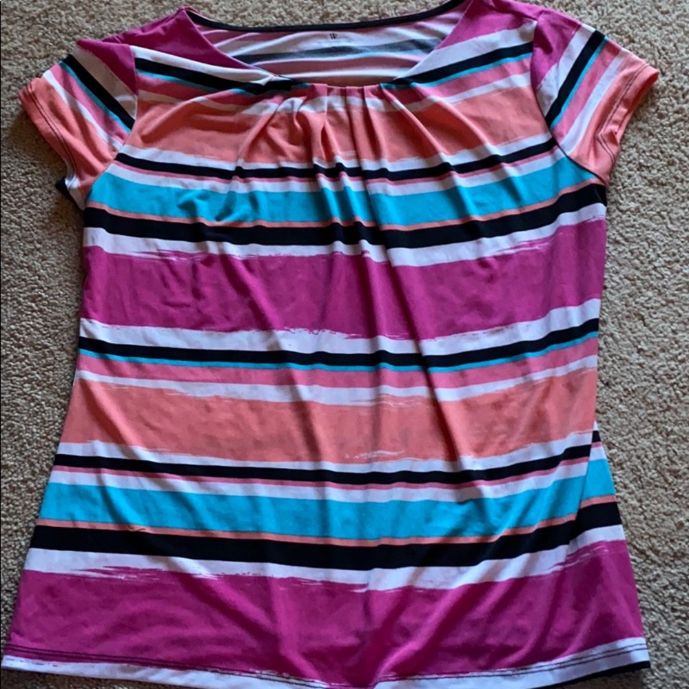 MULTI-COLORED T SHIRT